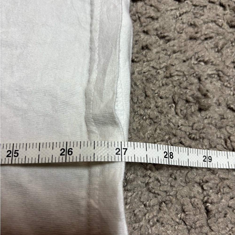 Fruit of the Loom White Men's Tee with Graphic - Picture 4 of 5